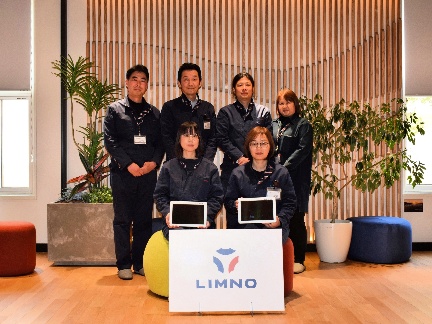 写真：LIMNO社員